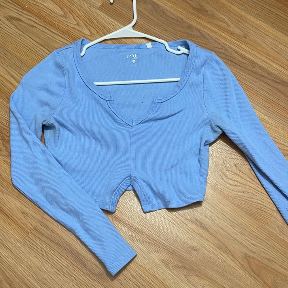 Light blue cropped long sleeve from Pac Sun. Size small